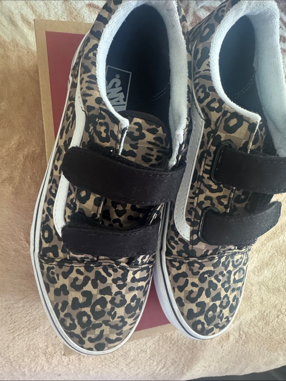 Vans Kids Leopard Print Velcro Sneakers - Tan/Black
